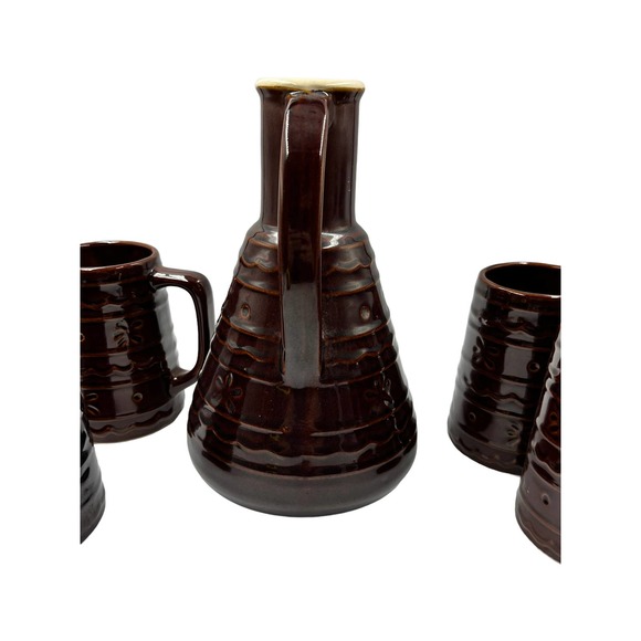 (1) Vtg Marcrest Stoneware Large Wine Carafe Water Pitcher Brown with 5 mugs - Picture 7 of 7